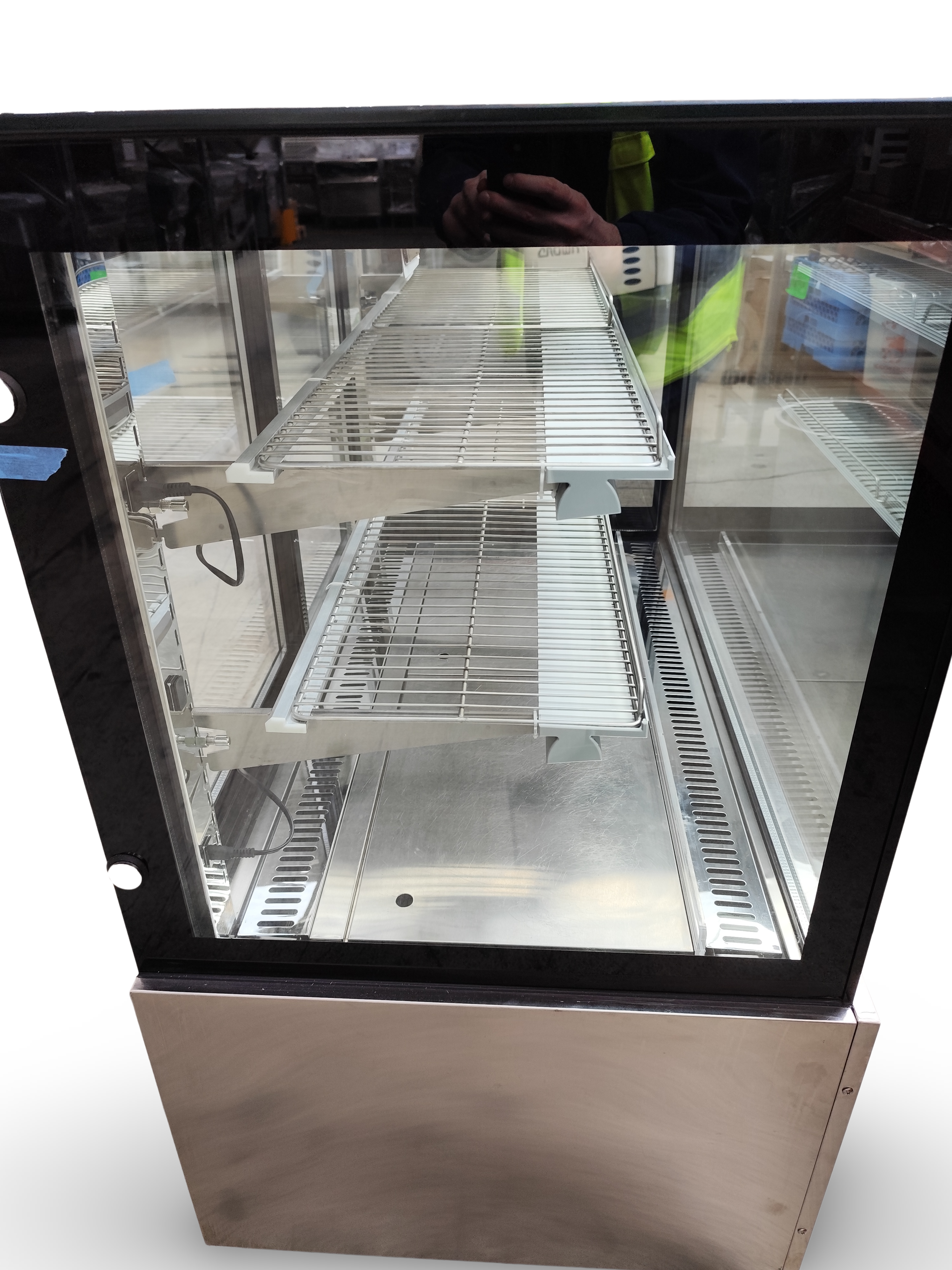 Thumbnail - FED SG120FA-2XB Chilled Display Cabinet